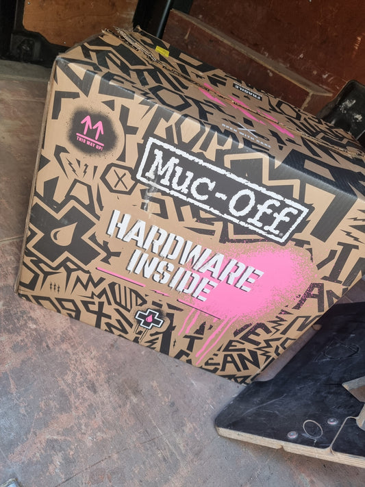 Muc-off cordless pressure washer kit