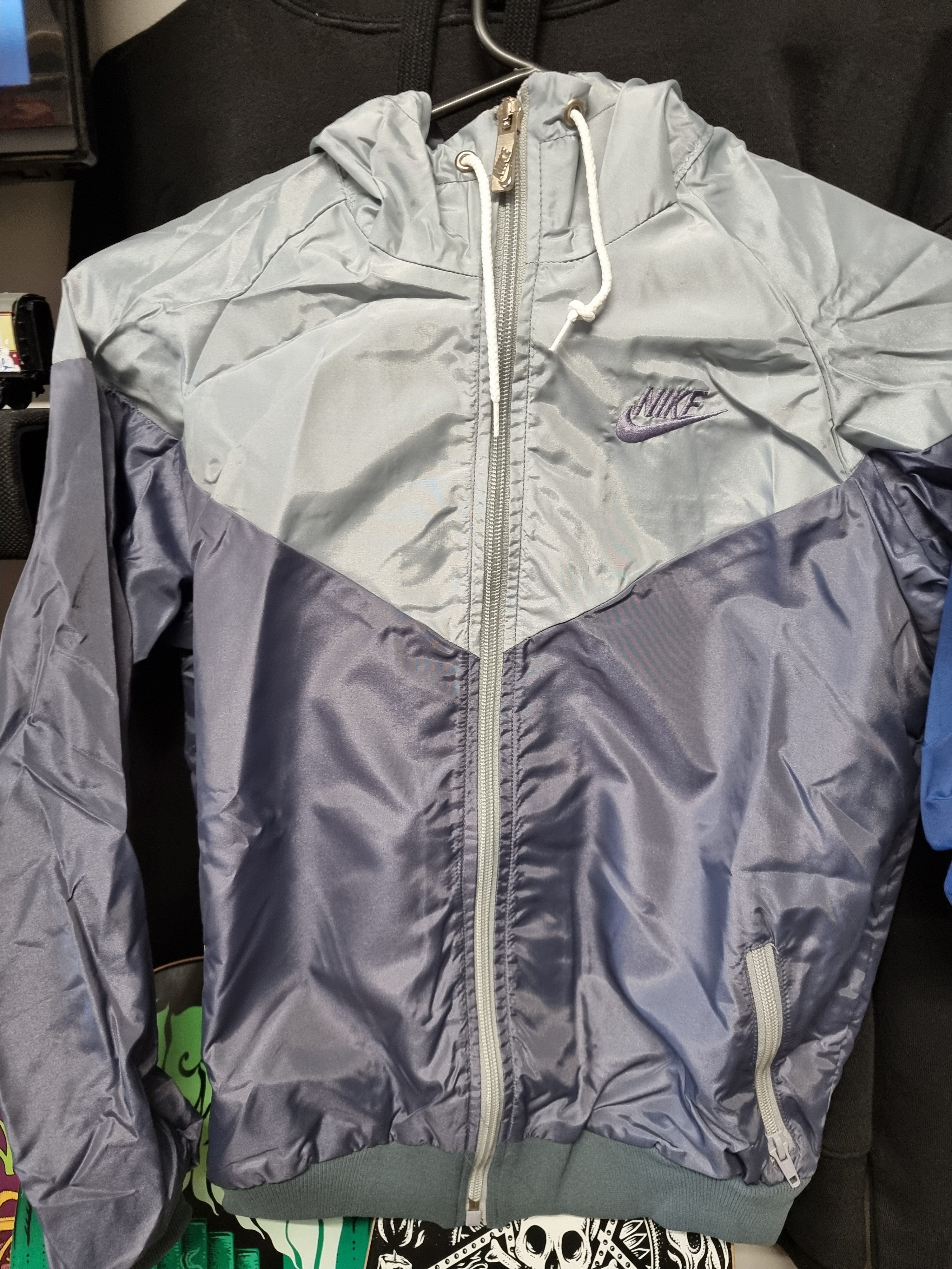 Nike windrunner leather outlet jacket