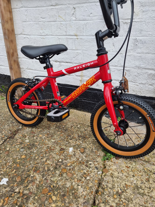 Raleigh 12" mini burner kids bike