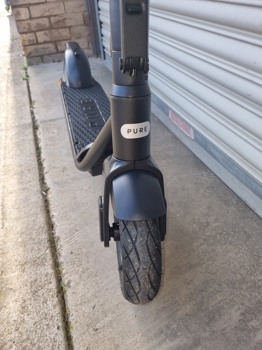 Pure air pro e scooter
