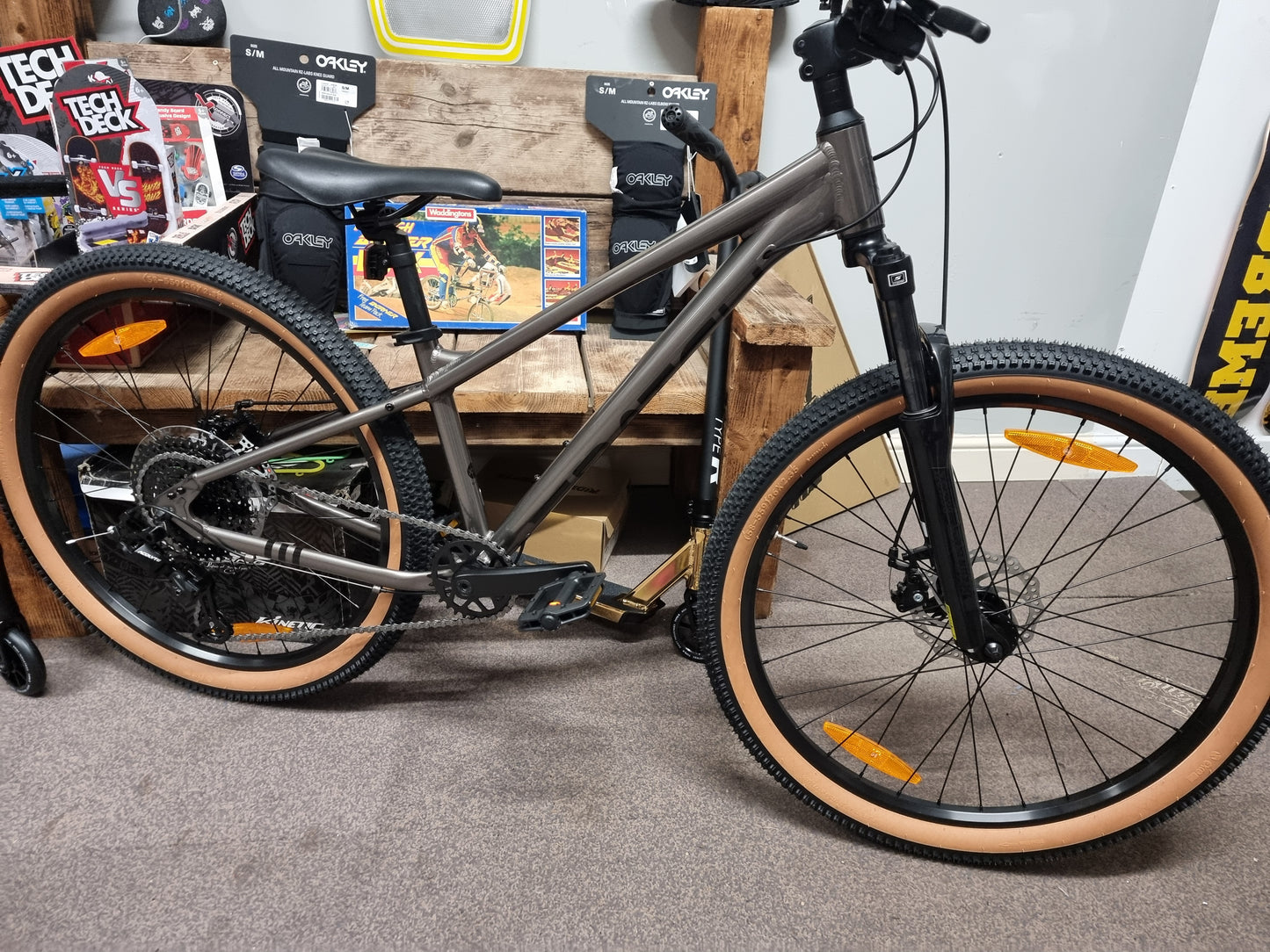 Batch 26" Mountain  Bike xxs Frame